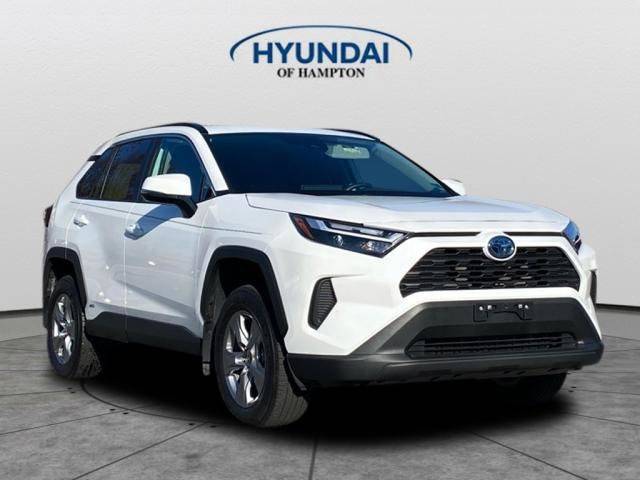 2022 Toyota RAV4 Hybrid XLE AWD photo