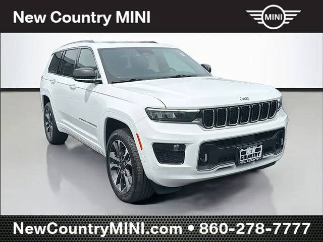 2022 Jeep Grand Cherokee L Overland 4WD photo