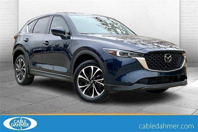 2022 Mazda CX-5 2.5 S Premium Package AWD photo