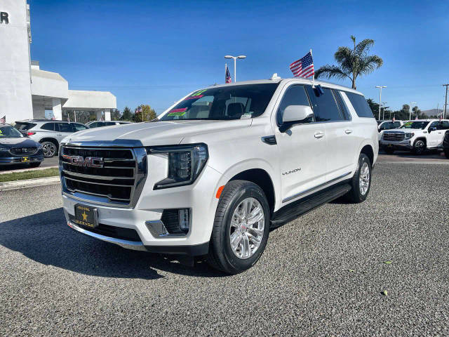 2022 GMC Yukon XL SLT 4WD photo