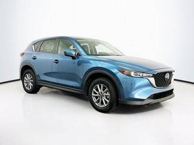 2022 Mazda CX-5 2.5 S Preferred Package AWD photo