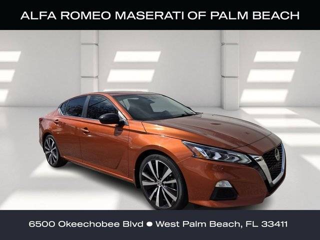 2022 Nissan Altima 2.5 SR FWD photo