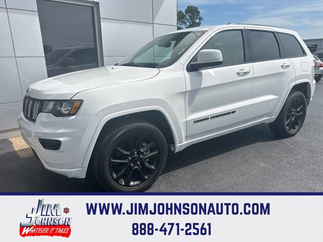 2022 Jeep Grand Cherokee Laredo X 4WD photo
