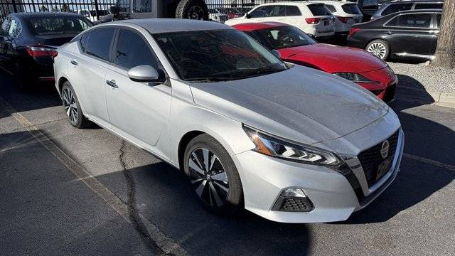 2022 Nissan Altima 2.5 SV FWD photo