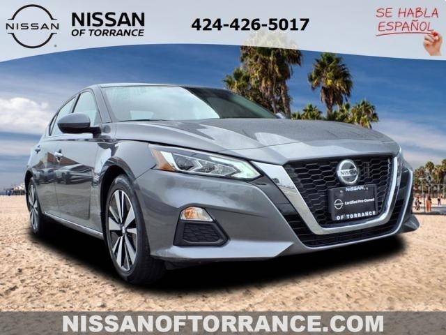 2022 Nissan Altima 2.5 SV FWD photo