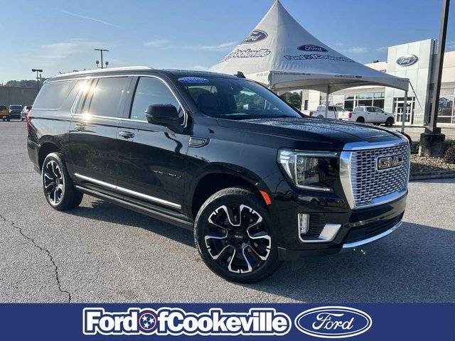 2022 GMC Yukon XL Denali 4WD photo