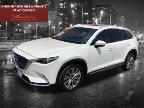 2022 Mazda CX-9 Signature AWD photo