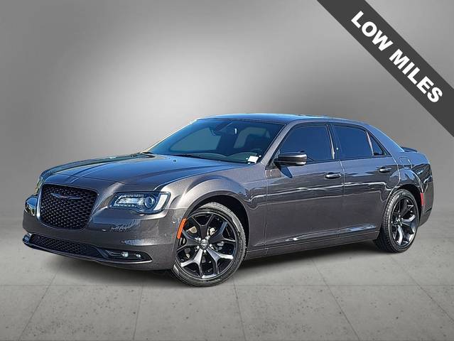 2022 Chrysler 300 300S RWD photo