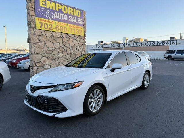 2019 Toyota Camry LE FWD photo