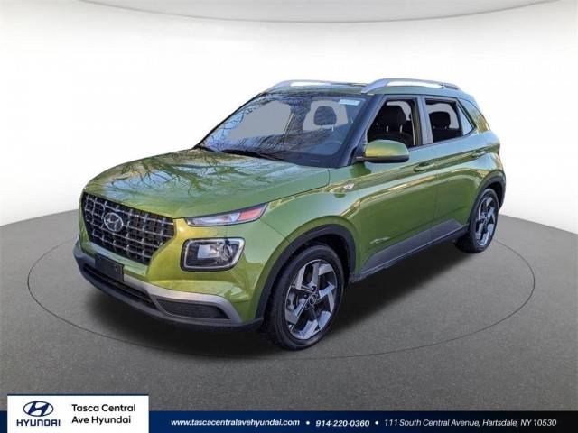 2022 Hyundai Venue SEL FWD photo