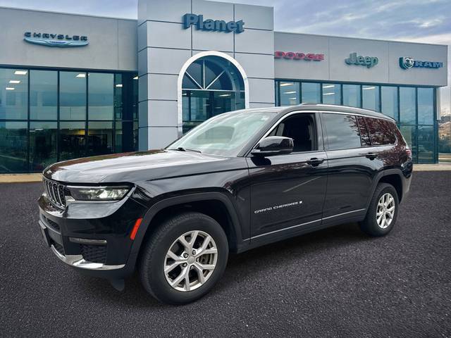2022 Jeep Grand Cherokee L Limited 4WD photo