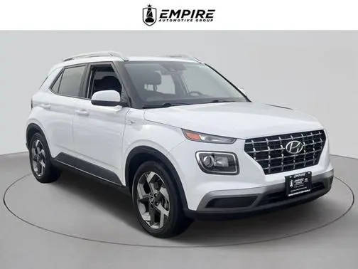 2022 Hyundai Venue SEL FWD photo