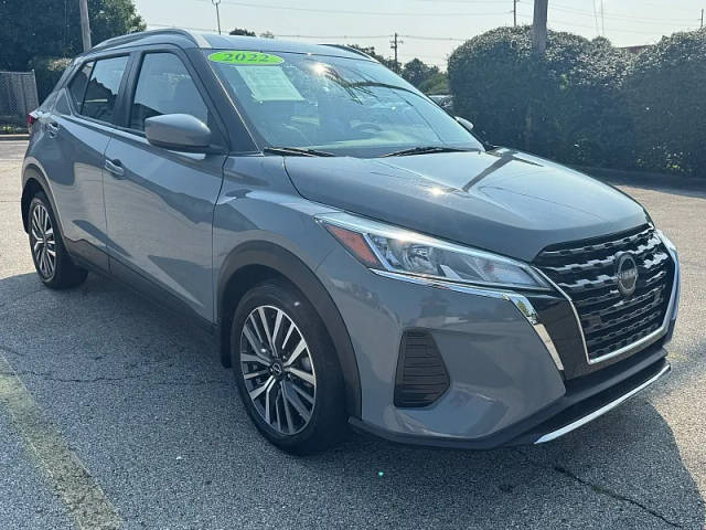2022 Nissan Kicks SV FWD photo