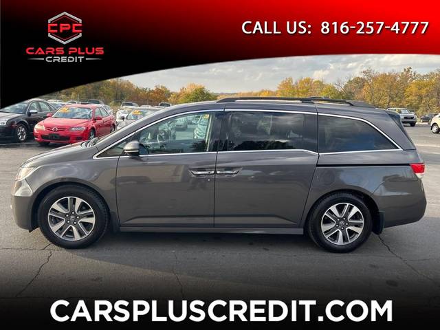 2015 Honda Odyssey Touring Elite FWD photo