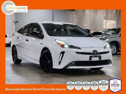 2022 Toyota Prius Nightshade FWD photo