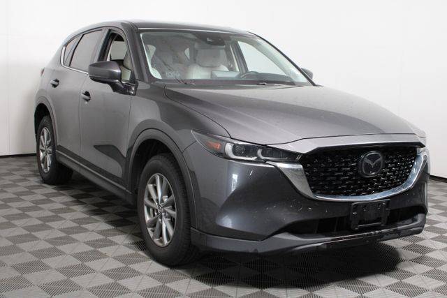 2022 Mazda CX-5 2.5 S Preferred Package AWD photo