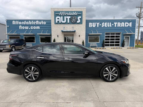 2019 Nissan Maxima SV FWD photo