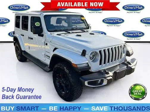 2022 Jeep Wrangler Unlimited Unlimited Sahara 4WD photo