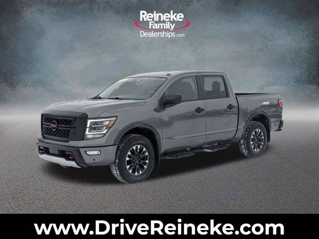 2021 Nissan Titan PRO-4X 4WD photo