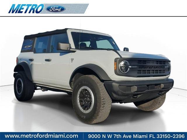 2022 Ford Bronco 4 Door Base 4WD photo