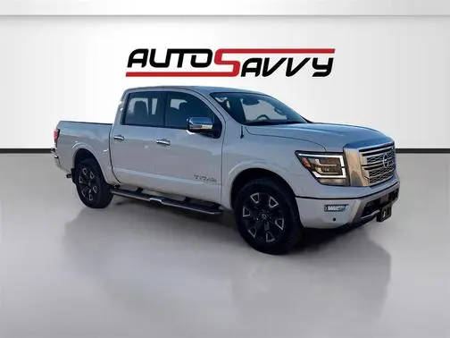 2022 Nissan Titan Platinum Reserve 4WD photo