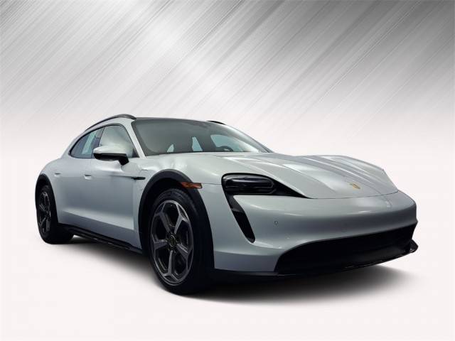 2022 Porsche Taycan 4 AWD photo