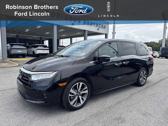 2022 Honda Odyssey Touring FWD photo