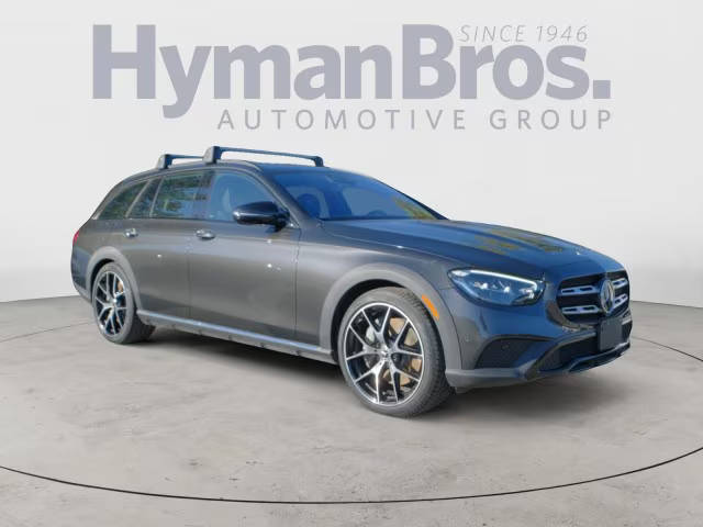 2022 Mercedes-Benz E-Class E 450 AWD photo