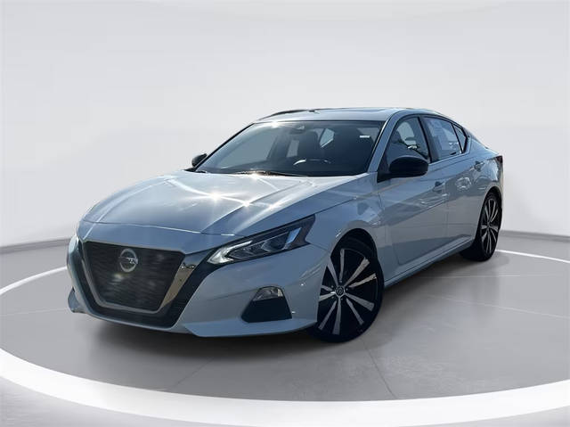 2022 Nissan Altima 2.0 SR FWD photo