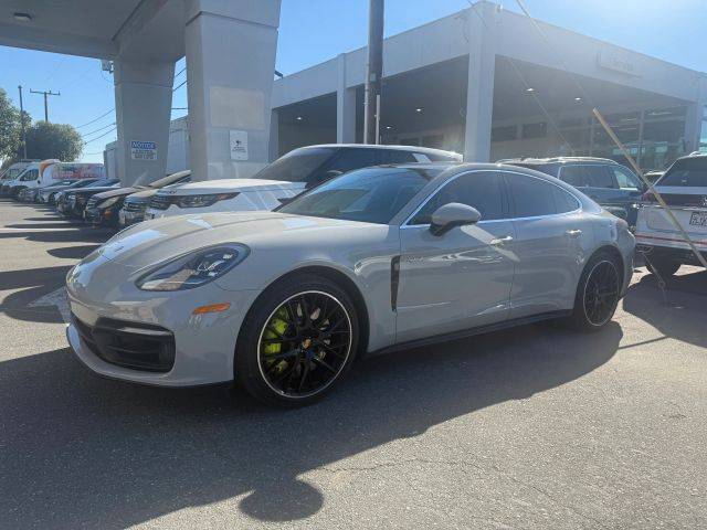 2022 Porsche Panamera 4S E-Hybrid AWD photo