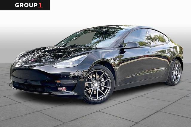 2021 Tesla Model 3 Standard Range Plus RWD photo