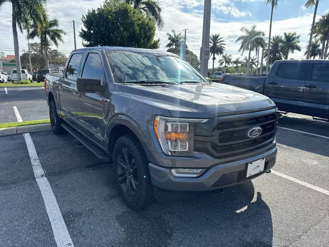 2022 Ford F-150 XLT 4WD photo
