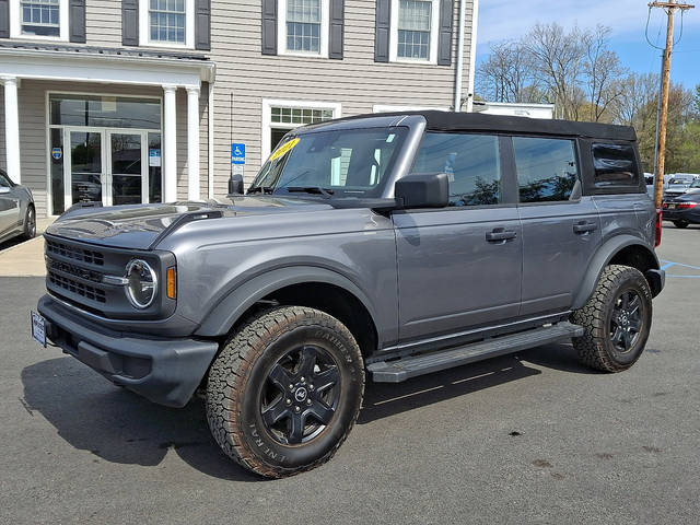 2021 Ford Bronco 4 Door Base 4WD photo