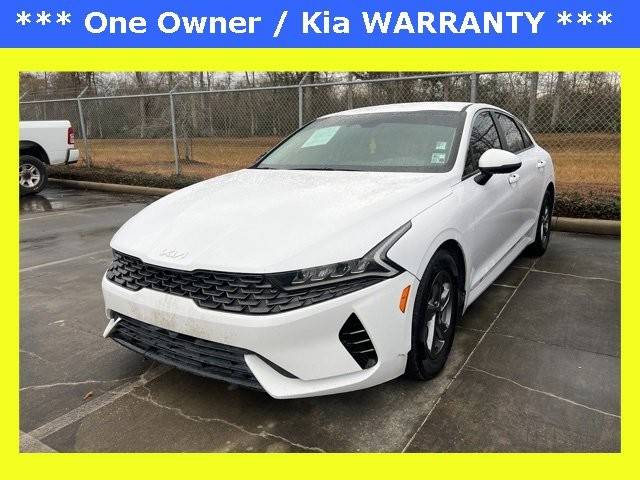 2022 Kia K5 LXS FWD photo