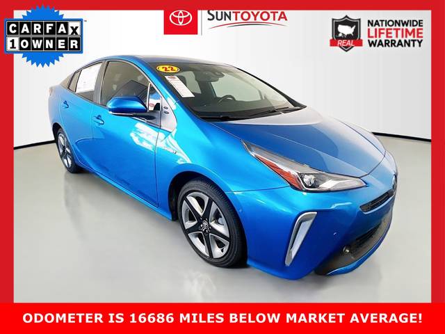 2022 Toyota Prius Limited FWD photo