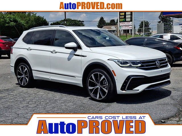 2022 Volkswagen Tiguan SEL R-Line AWD photo