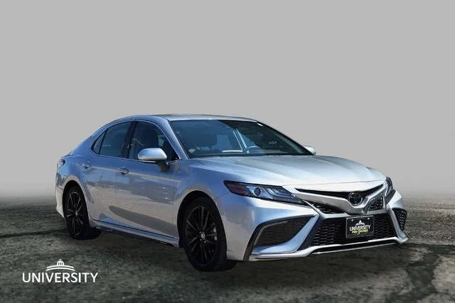 2022 Toyota Camry XSE FWD photo