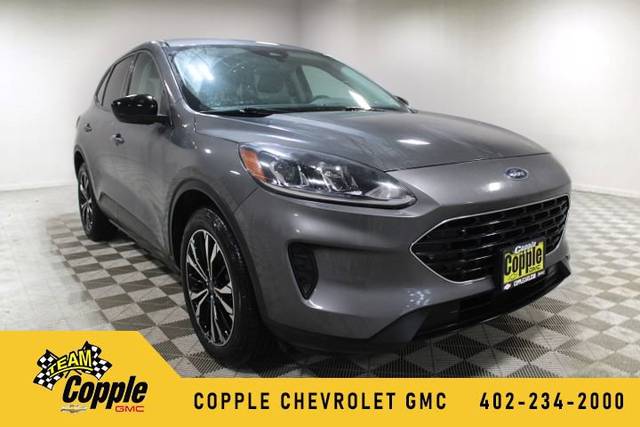 2022 Ford Escape SE AWD photo