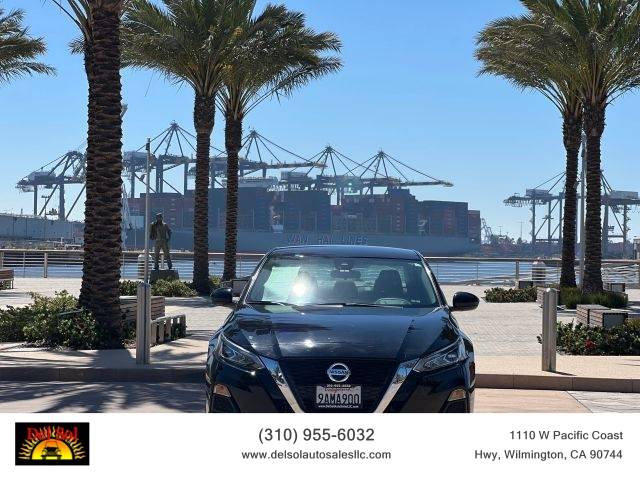 2022 Nissan Altima 2.5 SV FWD photo