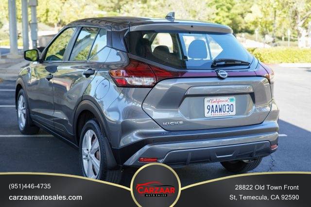 2022 Nissan Kicks S FWD photo