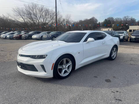 2016 Chevrolet Camaro 1LT RWD photo