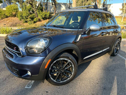 2016 MINI Countryman S FWD photo