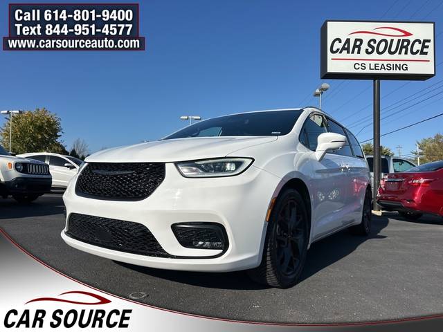 2022 Chrysler Pacifica Minivan Limited FWD photo