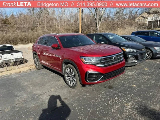 2022 Volkswagen Atlas Cross Sport 3.6L V6 SEL Premium R-Line AWD photo