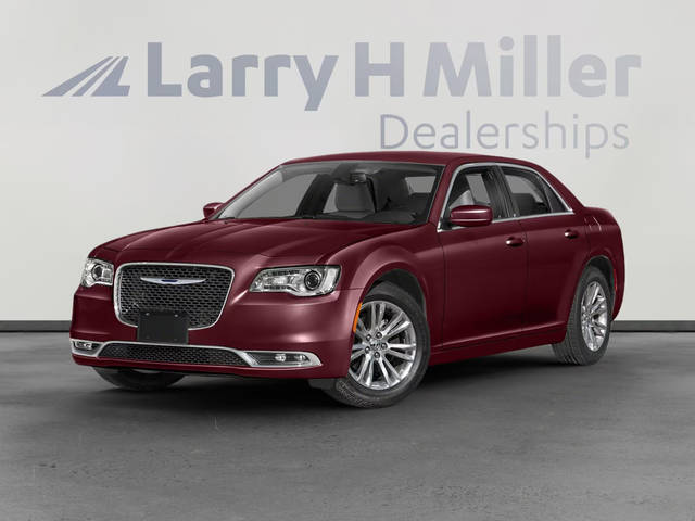 2022 Chrysler 300 Touring L RWD photo