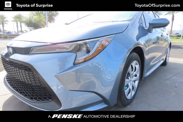 2020 Toyota Corolla LE FWD photo
