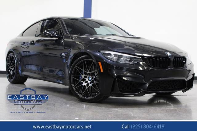 2018 BMW M4  RWD photo