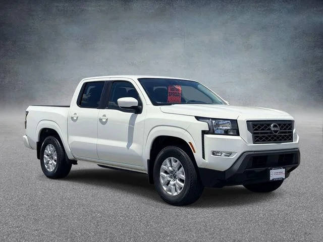 2022 Nissan Frontier SV RWD photo