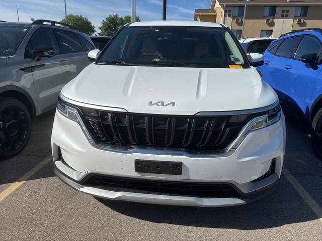 2022 Kia Carnival LXS FWD photo