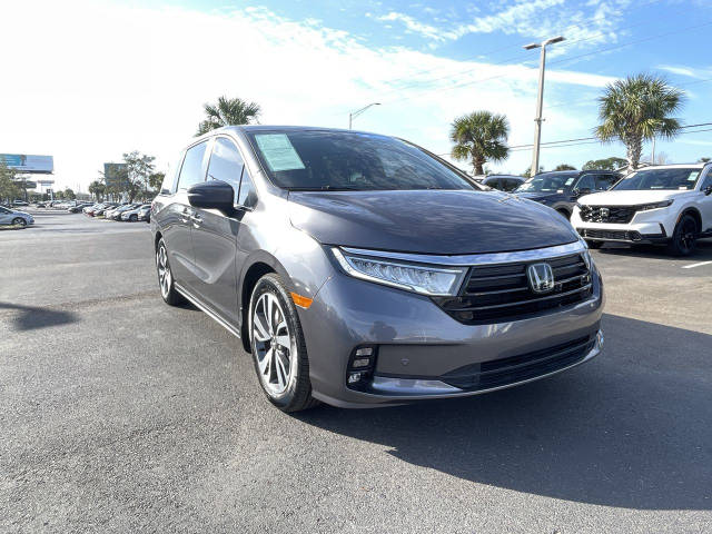 2022 Honda Odyssey Touring FWD photo